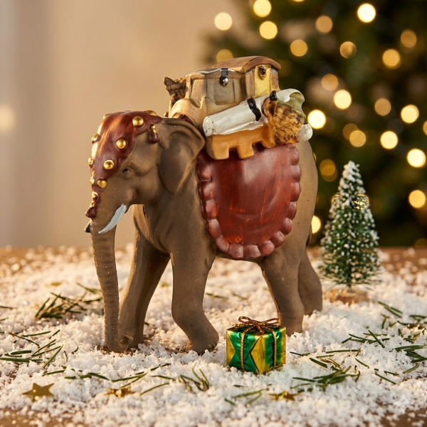 Handbemalte Krippenfigur Elefant mit Gepäck, ca. 12,5 cm, T 001-15